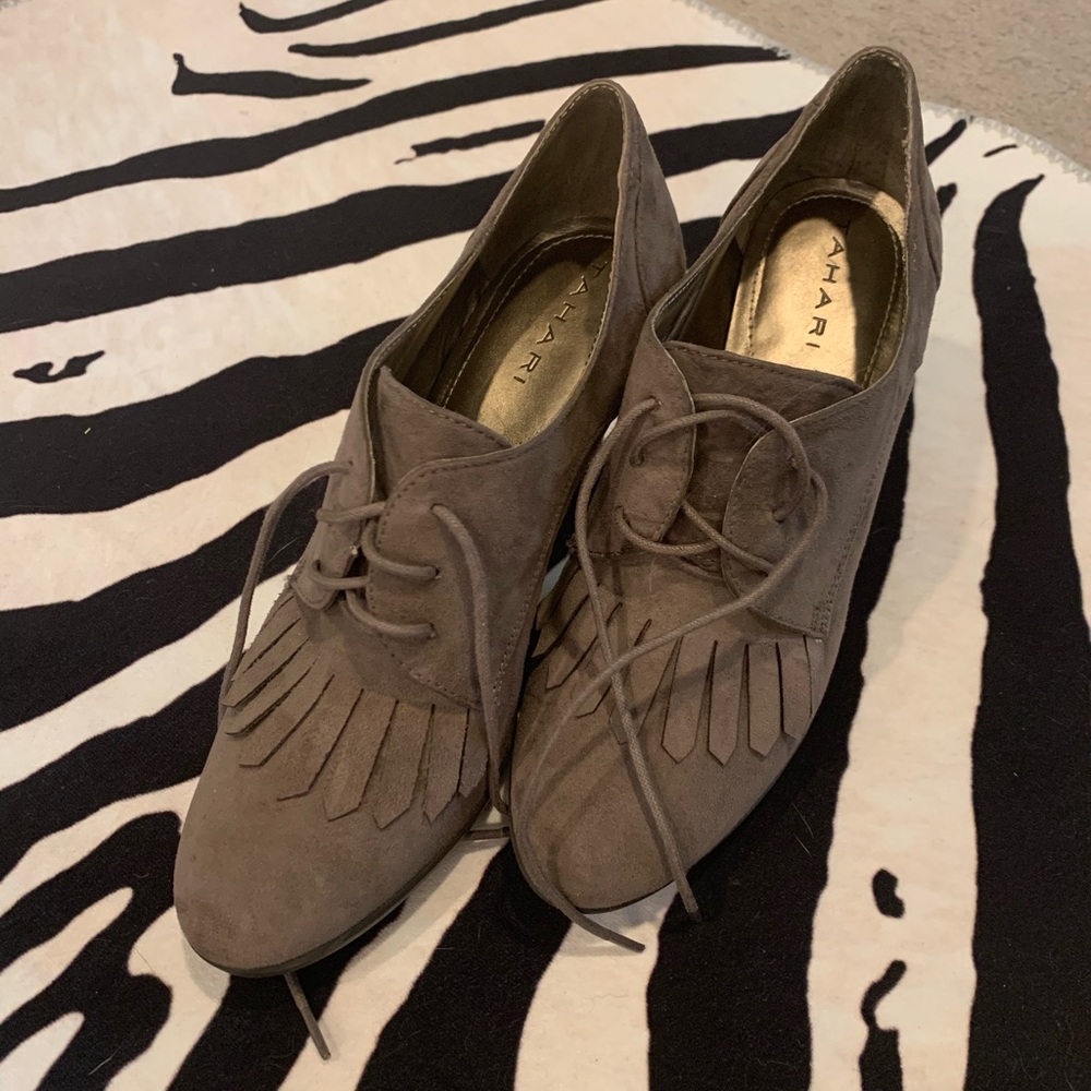 NWOT Tahari booties. Size 6.5